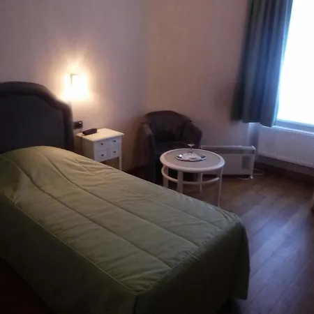 ホテル ル シャトー ドゥ 3*