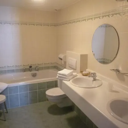 Hotel Le Chateau De Rendeux